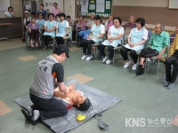 인천중부소방서, 해송노인요양원 대상 소방안전교육 실시 - KNS뉴스통신 인천중부소방서, 해송노인요양원 대상 소방안전교육 실시