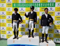 경북승마협회 오상호회장, 제12회 농림축산식품부장관배 전국... 오상호회장,  제12회 농림축산식품부장관배 전국 승마대회 마장마술 우승