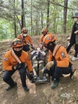 전주완산소방, 119구조대 실족등산객 안전구조 - KNS뉴스통신 전주완산소방, 119구조대 실족등산객 안전구조