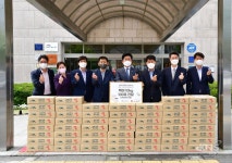 울산 중구, 우리농업지키기운동본부, 가정의 달 맞이 사랑의 쌀 전달 - KNS뉴스통신 울산 중구, 우리농업지키기운동본부, 가정의 달 맞이... 