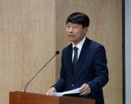 광주 서구의회 김옥수 의원, 호남권 최초‘시각장애인의 눈’ 보도... 서구의회 김옥수 의원, 호남권 최초‘시각장애인의 눈’ 보도 점자블록... 