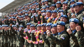코리아넷뉴스 - [사진으로 보는 한국] '한빛부대 파병환송식' | 한국문화홍보서비스 [사진으로 보는 한국] '한빛부대 파병환송식'