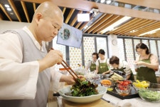 코리아넷뉴스 - [사진으로 보는 한국] 사찰음식의 매력속으로 ‘한국사찰음식문화체험관’ | Kocis [사진으로 보는 한국] 사찰음식의 매력속으로... 