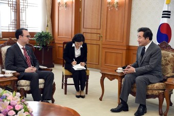 코리아넷뉴스 - 이낙연 국무총리, 필리핀 외교장관 접견 | 한국문화홍보서비스 이낙연 국무총리, 필리핀 외교장관 접견