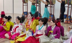 활동 - [강좌] 브라질에서 펼쳐진 한국의 멋, 한국무용 강좌 성황리 종강 | Kocis [강좌] 브라질에서 펼쳐진 한국의 멋, 한국무용 강좌 성황리 종강