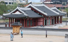 코리아넷뉴스 - 화성행궁 복원 마침표···119년만에 본모습 | 국제문화홍보정책실 화성행궁 복원 마침표···119년만에 본모습