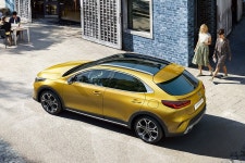 기아차 엑씨드, 매력적인 쿠페형 크로스오버