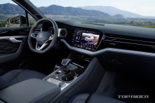 폭스바겐 투아렉 R, 462마력 하이브리드 SUV