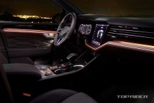 폭스바겐 투아렉 R, 462마력 하이브리드 SUV