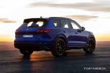 폭스바겐 투아렉 R, 462마력 하이브리드 SUV