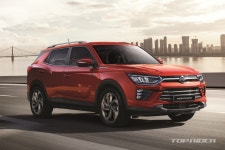 쌍용차 인포콘 적용 리스펙 코란도, 티볼리 출시