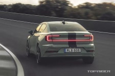 폴스타2 BST 230 공개, 제로백 4.2초 한정판 전기차