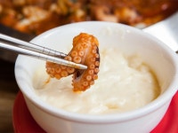 ナッチ・チュクミ(テナガダコㆍイイダコ)｜韓国料理・グルメガイド｜韓国旅行「コネスト」 ナッチ・チュクミ(テナガダコㆍイイダコ)... 