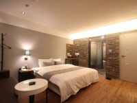 コルモッアン食堂｜西面・凡一洞(釜山)のグルメ・レストラン｜韓国旅行「コネスト」 コルモッアン食堂｜西面・凡一洞(釜山)のグルメ... 