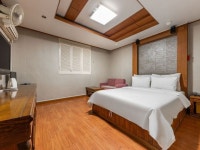 ARITAUM 忠南大店｜大田(大田・忠清道)のショッピング店｜韓国旅行「コネスト」 ARITAUM 忠南大店｜大田(大田・忠清道)のショッピング店