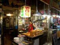 スニネピンデトッ 広蔵市場店｜仁寺洞・鐘路(ソウル)のグルメ・レストラン｜韓国旅行「コネスト」 スニネピンデトッ 広蔵市場店｜仁寺洞... 