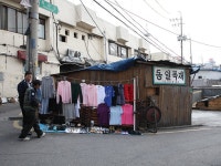 東廟 蚤の市｜東大門(ソウル)のショッピング店｜韓国旅行「コネスト」 東廟 蚤の市｜東大門(ソウル)のショッピング店