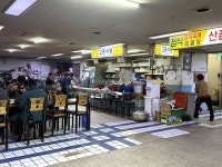 チャガルチ新東亜市場｜南浦洞(チャガルチ市場)(釜山)のショッピング店｜韓国旅行「コネスト」 チャガルチ新東亜市場｜南浦洞... 