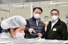 방기선 기재부 차관, 농협 안성 농식품물류센터 현장방문 - 사진 | 멀티미디어 | 대한민국 정책브리핑 방기선 기재부 차관, 농협 안성... 