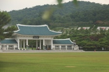 ‘호국보훈의 달’ 국립서울현충원 참배 - 사진 | 멀티미디어 | 대한민국 정책브리핑 ‘호국보훈의 달’ 국립서울현충원 참배