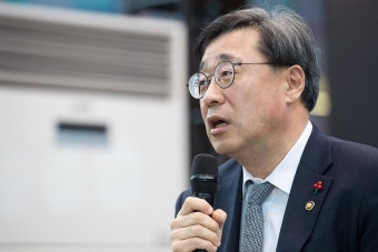 인공지능(AI) 기반 미디어 콘텐츠 혁신기업 간담회 - 사진 | 멀티미디어 | 대한민국 정책브리핑 인공지능(AI) 기반 미디어 콘텐츠 혁신기업 간담회