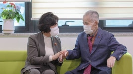 전주보훈요양원 현장방문 - 사진 | 멀티미디어 | 대한민국 정책브리핑 전주보훈요양원 현장방문