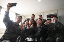 해병대 2사단 부대 방문 - 사진 | 멀티미디어 | 대한민국 정책브리핑 해병대 2사단 부대 방문