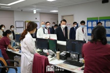 제주대학교 병원 현장 방문 - 사진 | 멀티미디어 | 대한민국 정책브리핑 제주대학교 병원 현장 방문