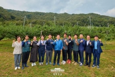 세종시 청년 농업 현장 방문 - 사진 | 멀티미디어 | 대한민국 정책브리핑 세종시 청년 농업 현장 방문