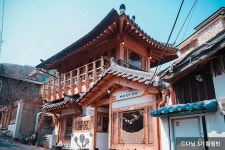 웅·연수의 흔적 찾아 떠나는 ‘그 해 우리는’ 촬영지 - 정책뉴스 | 뉴스 | 대한민국 정책브리핑 웅·연수의 흔적 찾아 떠나는 ‘그 해 우리는’... 