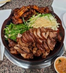 [비즈 게시판] 닭과 돼지 사이…태릉 갈비·춘천 닭갈비 대표 메뉴 | 미주중앙일보