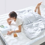 열대야를 싹…듀라론 냉감 침구 총출동! - 미주중앙일보 열대야를 싹…듀라론 냉감 침구 총출동!