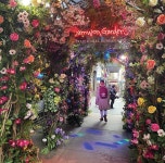 삼원가든, 한인타운 꽃 장식 화제 | 미주중앙일보