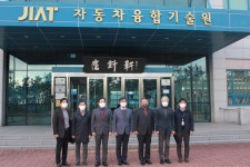 전북운전면허시험장상조회자판기 | [전북지부.전북교통방송.전북운전면허시험장]자동차융합기술원과 함께 업무협약 체결 홈 > 공단소개 > 공단소개 > 지역별 경영활동 [전북지부....