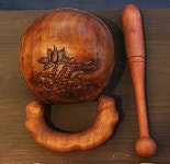 세상에서 가장 아름다운 울림의 ‘목탁’ 탄생 [우리문화신문] 세상에서 가장 아름다운 울림의 ‘목탁’ 탄생