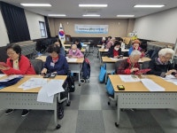 밤밭노인복지관, 경기도 성인문해교육 프로그램 지원사업으로 디지털... 실시:경인투데이뉴스 ≪경인투데이뉴스≫ 밤밭노인복지관, 경기도... 