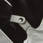 [MM6] 여성 클래식 재페니스 토트백S54WD0039 P0978 H0338 - LABELLUSSO [MM6] 여성 클래식 재페니스 토트백S54WD0039 P0978 H0338