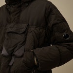 [CP컴퍼니]FW25 남성 에코크롬 R 후드 패딩19CMOW013A 006369M 999 - LABELLUSSO [CP컴퍼니]FW25 남성 에코크롬 R 후드... 