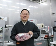 (농)(주)일농 안전한 무항생제 한우, 명품 ‘행복하누’ 오성그린농장 김상준 명인 - 램프쿡 (농)(주)일농  안전한 무항생제 한우, 명품... 