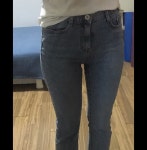 로렌하이 잘맞아요 키 162인데 발목이들어날랑말랑 한 길이입니다 허리도 잘맞고 좋아요 색도 연REVIEW - 로렌하이