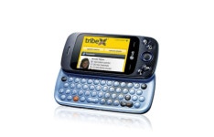 LG 3G QWERTY Slider with 3MP Camera | LG Australia