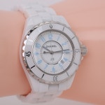 샤넬 J12 화이트 세라믹 워치 H3826 보증서