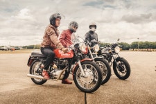 2019년 새롭게 시작하는 로얄엔필드 코리아 | 월간모터바이크 2019년 새롭게 시작하는 로얄엔필드 코리아