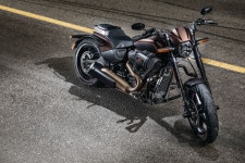 선회까지 갖춘 드래그 머신, 할리데이비슨 FXDR 114 | 월간모터바이크 선회까지 갖춘 드래그 머신, 할리데이비슨 FXDR 114