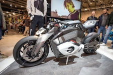 [EICMA 2019] BMW 전기 바이크의 미래 될까, 비전 DC 로드스터 | 월간모터바이크 [EICMA 2019] BMW 전기 바이크의 미래 될까, 비전 DC... 