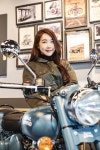 로얄엔필드만의 자유로운 라이딩, 앰버서더 이진화 | 월간모터바이크 로얄엔필드만의 자유로운 라이딩, 앰버서더 이진화