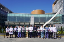 메디포뉴스 양산부산대병원, 정문 회차로 리모델링 완료…‘피트의 희망정원’ 탄생