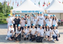 메디포뉴스 바이엘, 시각장애인들과 손 맞잡고 마라톤 참여