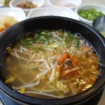 전주왱이콩나물국밥전문점 - 전북 전주시 완산구 경원동2가 지역맛집