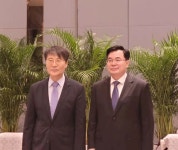 장하성 주중한국대사, 흑룡강성 성장 면담 상세보기|공관장 활동 | 주중국 대한민국 대사관 주중국 대한민국 대사관 